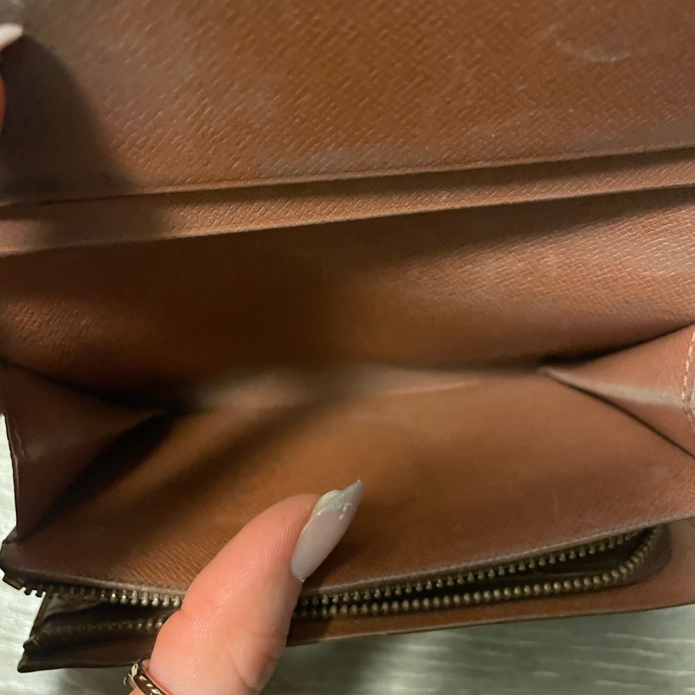 Auth Louis Vuitton wallet - Picture 7 of 10